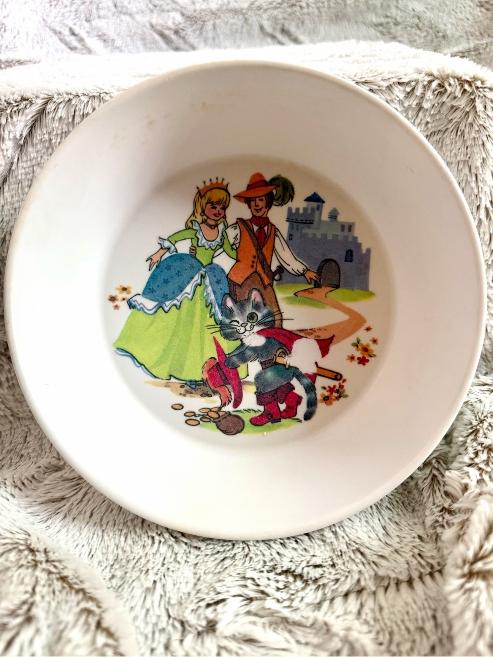 1969 Oneida White Children's Bowl with Colorful Fairytale Illustration